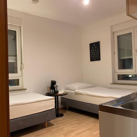 City Studio Am Hauptbahnhof Appartement Heilbronn Buitenkant foto